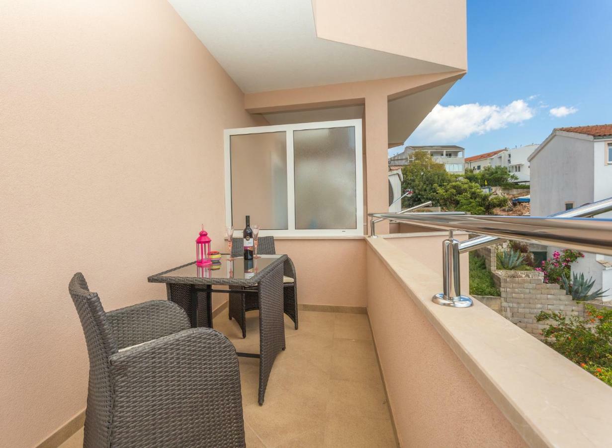 Apartments Gabelic Хвар Екстериор снимка